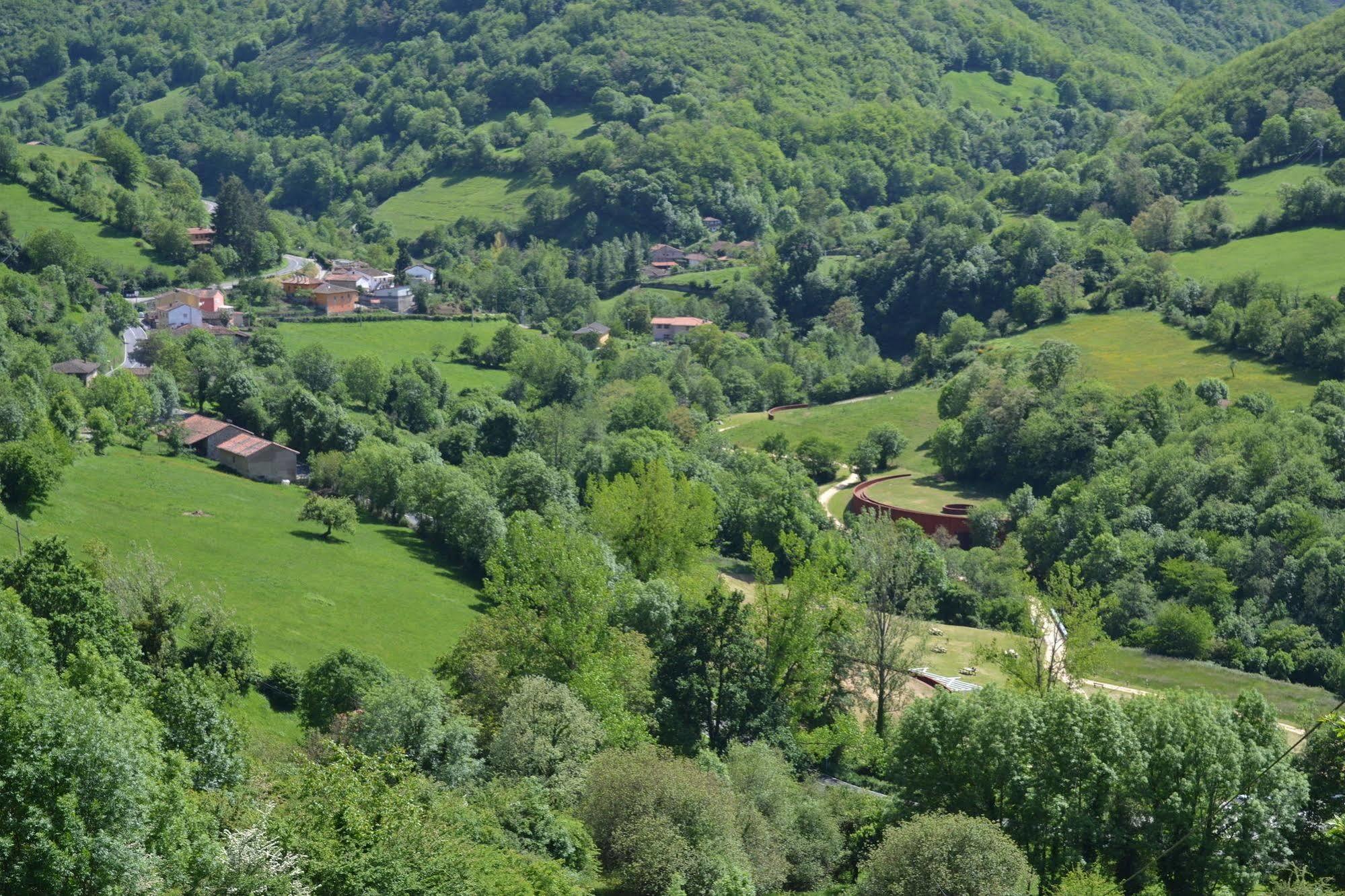 Alesga Hotel Rural - Valles Del Oso -Asturias San Salvador  Exteriör bild